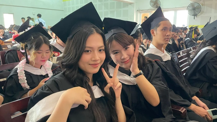 Sinh viên Trường Đại học Bình Dương trong lễ tốt nghiệp. Ảnh: Hà An