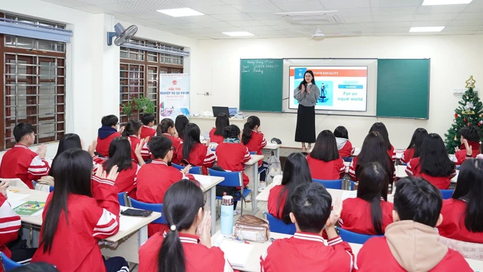 Giờ học tại Trường THCS - THPT Sư phạm, Trường Đại học Sư phạm Hà Nội 2. Ảnh: NTCC