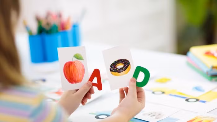 Tuổi tiểu học vẫn là một giai đoạn cực kỳ hiệu quả để học ngoại ngữ. Ảnh minh họa: ITN