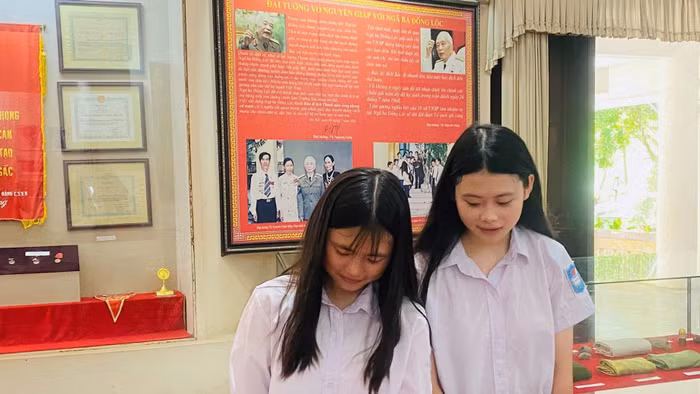 Ứng dụng chuyển đổi số tại các khu di tích kéo học sinh đến gần hơn với lịch sử.