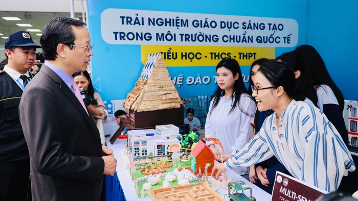 Thúc đẩy nghiên cứu khoa học trong trường phổ thông: Cần hệ sinh thái đồng bộ
