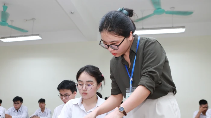 Thí sinh tham dự Kỳ thi tốt nghiệp THPT năm 2025 tại Ninh Bình. Ảnh: Đình Tuệ