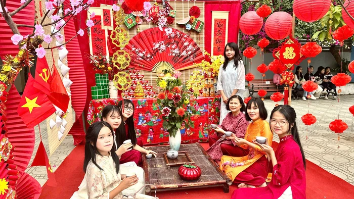 Không gian Tết ở Trường THCS Thanh Am.