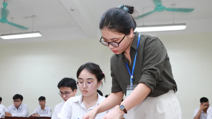 Thí sinh tham dự Kỳ thi tốt nghiệp THPT năm 2025 tại Ninh Bình. Ảnh: Đình Tuệ