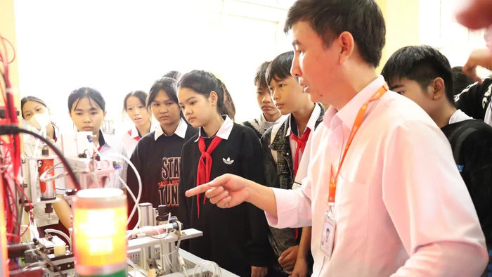 Ảnh minh họa INT.