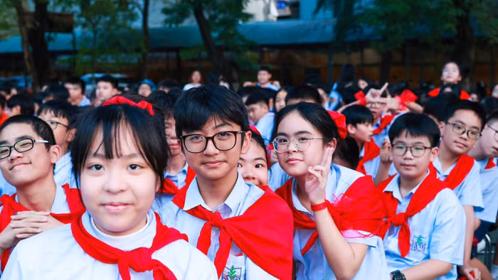 Học sinh Trường THCS Đống Đa (Kim Liên, Hà Nội).