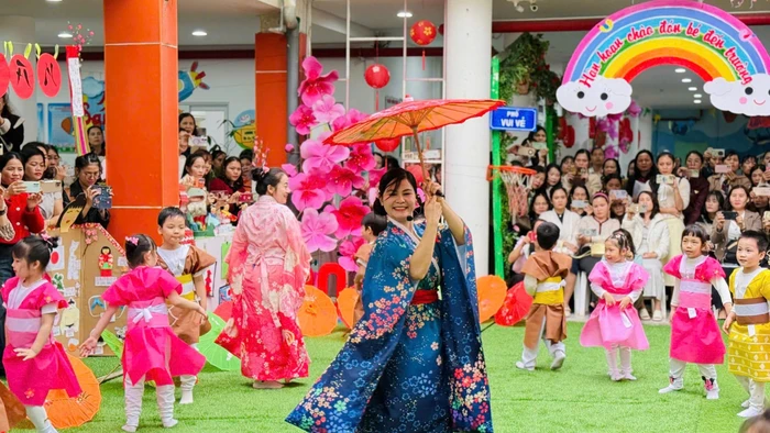 Buổi tập huấn, thao giảng chuyên đề tại Trường Mầm non 20-10 (Hải Châu, Đà Nẵng).