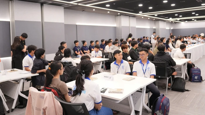 Sinh viên Trường Đại học Công nghệ Thông tin (Đại học Quốc gia TPHCM) trong giờ học phát triển kỹ năng lập trình Game ứng dụng trong thực tế. Ảnh: UIT
