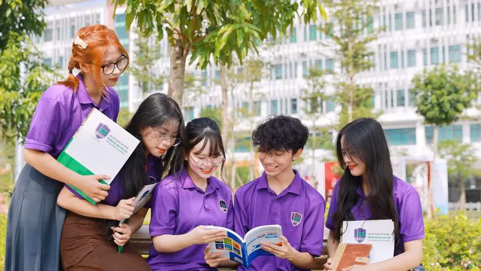 Sinh viên Trường ĐH Giáo dục, ĐHQGHN. Ảnh: NVCC