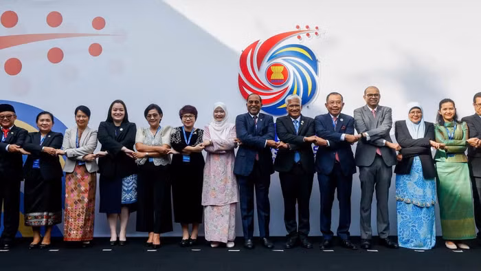 Các đại biểu tại Hội nghị bàn tròn Bộ trưởng Giáo dục ASEAN năm 2025. 