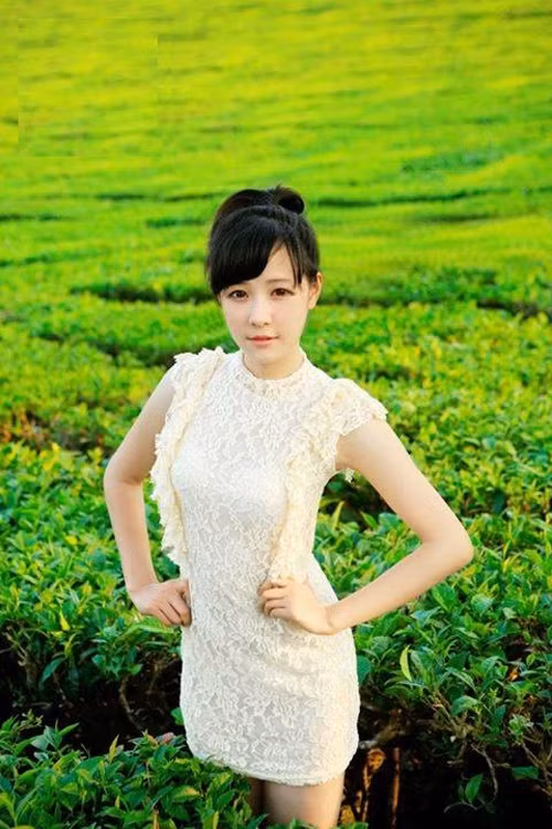 Ngẩn ngơ vì sơn nữ Mộc Châu đẹp như búp bê đang học tại Hà Nội | T Ling Jei,Triệu Thị Linh Hoa,Tìm kiếm gương mặt Ulzzang Hàn Quốc,Nữ sinh xinh đẹp