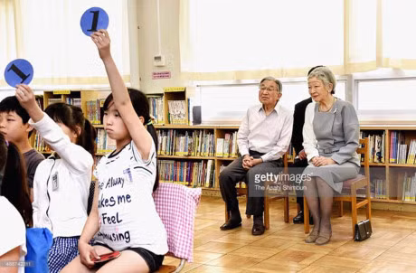 Chuyen tinh dep gan 60 nam cua vo chong Nhat Hoang Akihito - Anh 18