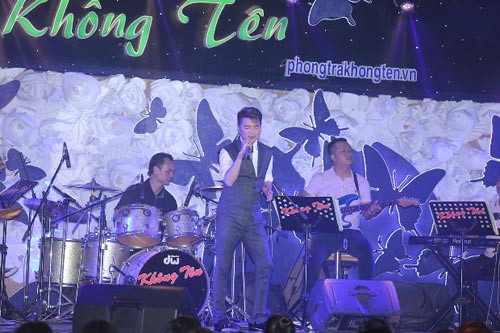 Mỹ nhân Việt đa phong cách trong đêm nhạc từ thiện - 4