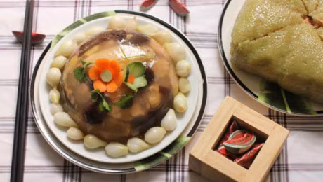 Bien tau mon ngon tu thit lon ngay Tet khap moi mien - Anh 4