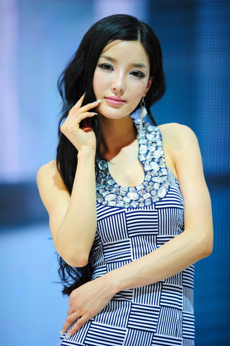 Hình ảnh của Lý Dĩnh Chi trong thời gian gần đây.