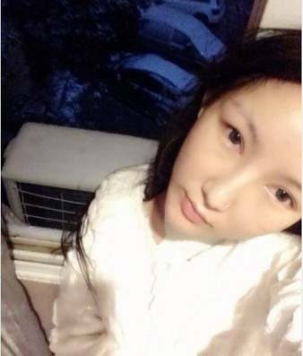 Chen tại một buổi làm việc