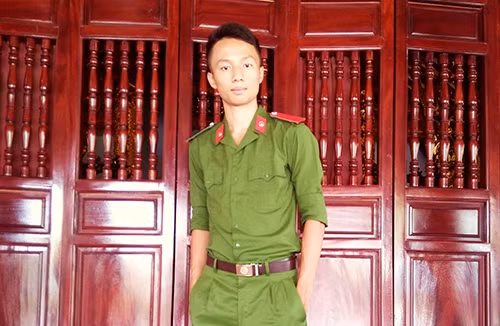 Nguyễn Bá Đức - Thủ khoa đầu vào khối A1, Học viện Cảnh sát Nhân dân