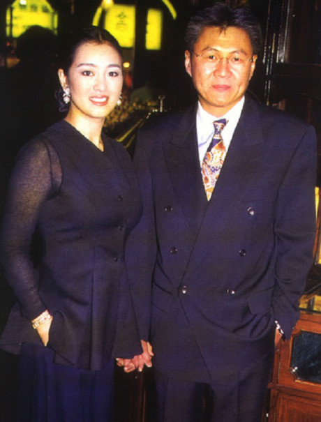 Củng Lợi: Hào quang sự nghiệp không che nổi bi kịch tình duyên - Ảnh 7 Cung Loi: Hao quang su nghiep khong che noi bi kich tinh duyen - Anh 7