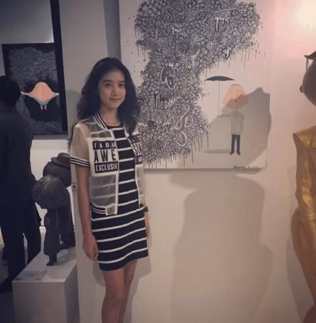 Hot girl Singapore sinh nam 1999 co ve dep tu nhien nhu nu than - Anh 6