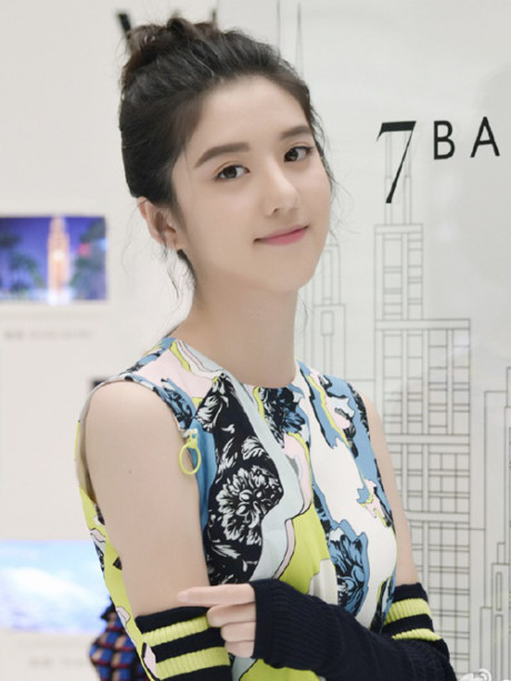 Hot girl Singapore sinh năm 1999 có vẻ đẹp tự nhiên như nữ thần - Ảnh 3 Hot girl Singapore sinh nam 1999 co ve dep tu nhien nhu nu than - Anh 3