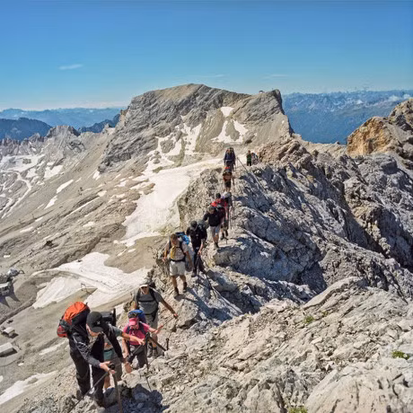 7 duong bien gioi co ma nhu khong ky cuc nhat the gioi - Anh 5