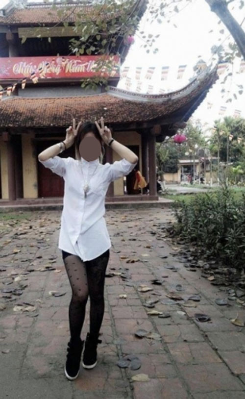 Sự thực sau những vụ thiếu nữ Việt không mặc quần ảnh 5