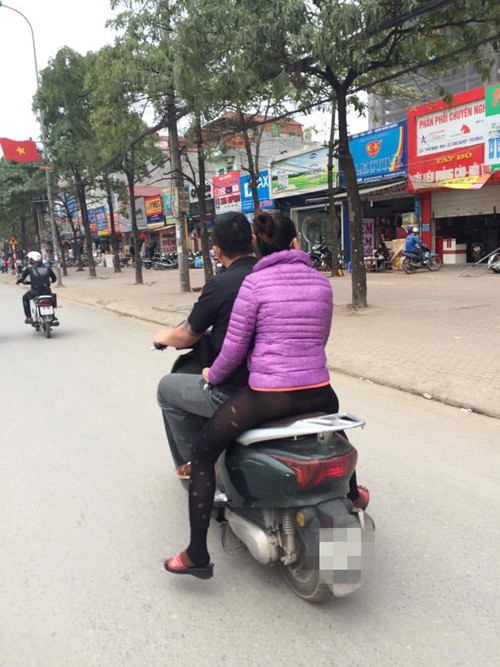 Sự thực sau những vụ thiếu nữ Việt không mặc quần ảnh 4