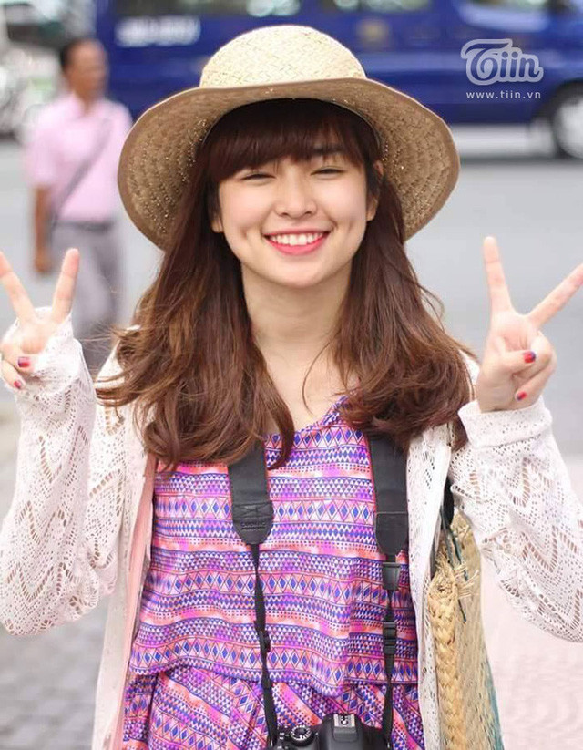 Ảnh thuở bé của hot girl phố núi sở hữu lúm đồng tiền "chết người" ảnh 14 Ảnh thuở bé của hot girl phố núi sở hữu lúm đồng tiền "chết người" ảnh 14