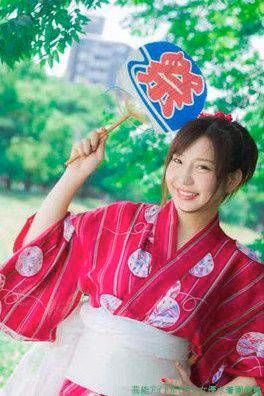 Nhan sac my nhan Nhat 