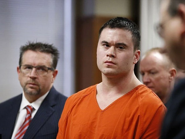 Daniel Holtzclaw nghe tòa tuyên án 