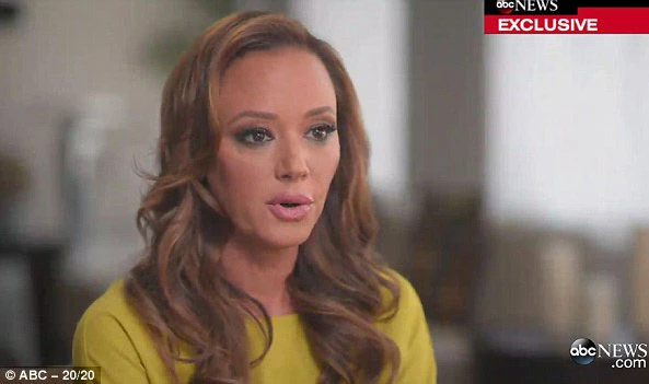 Leah Remini - nữ diễn viên nổi tiếng với phim truyền hình "King of Queens" - trong chương trình "20/20" tối 30/10.