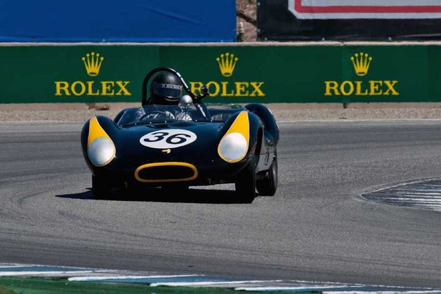 10 chiếc xe sở hữu “dung nhan” rùng rợn nhất mọi thời đại ảnh 7