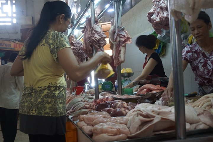 Mức giá những sản phẩm này thấp hơn giá sản phẩm cùng loại của các đơn vị giết mổ trong nước bán lẻ tại thị trường TP.HCM từ 25.000 - 35.000đ/kg.