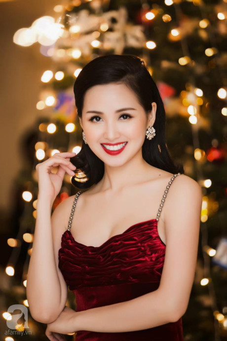 Hồng Quế lần đầu xuất hiện, giảm 9kg sau 1 tháng sinh con - Ảnh 7 Hong Que lan dau xuat hien, giam 9kg sau 1 thang sinh con - Anh 7