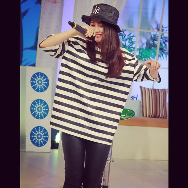 Chân dung nữ MC xinh đẹp nhất “Bữa trưa vui vẻ“ ảnh 11