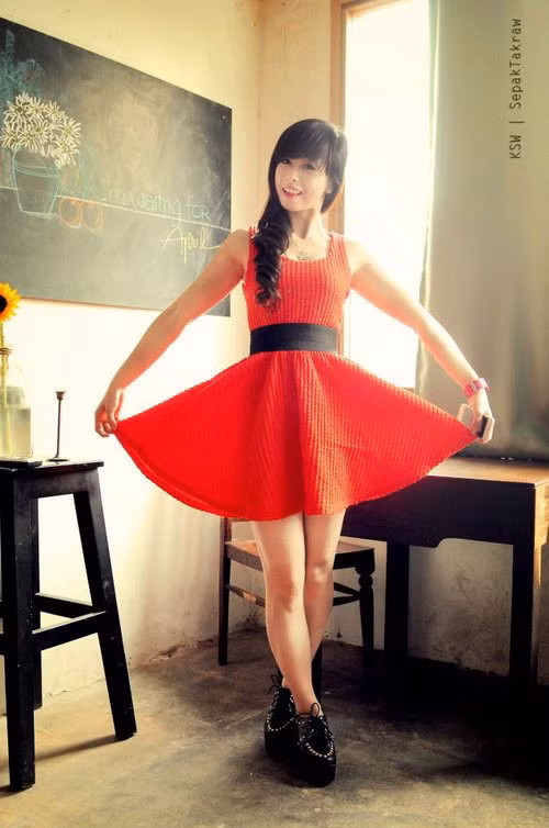 Hot girl Châu Tuyết Vân được vinh danh công dân trẻ tiêu biểu 2013 ảnh 4