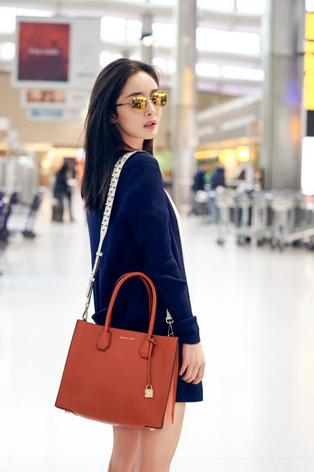 Mặt mộc vẫn xinh đẹp như hoa, ai bảo Dương Mịch phẫu thuật thẩm mỹ? - Ảnh 9 Mat moc van xinh dep nhu hoa, ai bao Duong Mich phau thuat tham my? - Anh 9