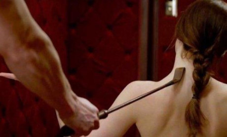 Đóng cảnh nóng như Dong canh nong nhu