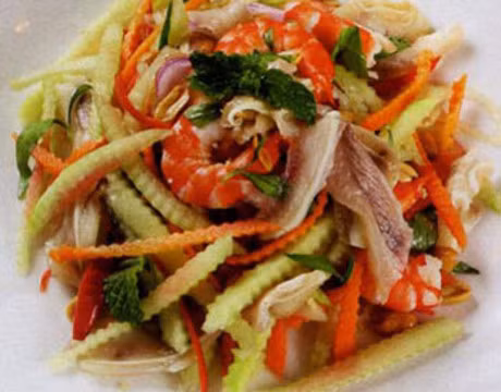 Khi an dua hau, dung voi vut vo di vi do la than duoc chua benh - Anh 4