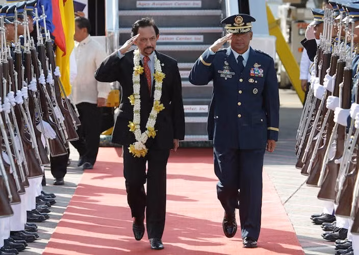 Lóa mắt với bộ sưu tập 5.000 siêu xe của Quốc vương Brunei