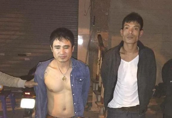 2 đối tượng tại chốt công tác