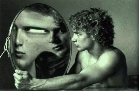 Cau chuyen bi hiem ve mot ten toi pham hiep dam mang trong minh 24 nhan cach - Anh 4