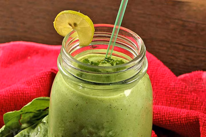 Muốn giảm cân mà lại tăng vòng 1, thử ngay các công thức sinh tố này!