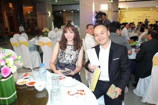 Những hình ảnh đẹp nhất của Hari Won-Tiến Đạt trước khi chia tay
