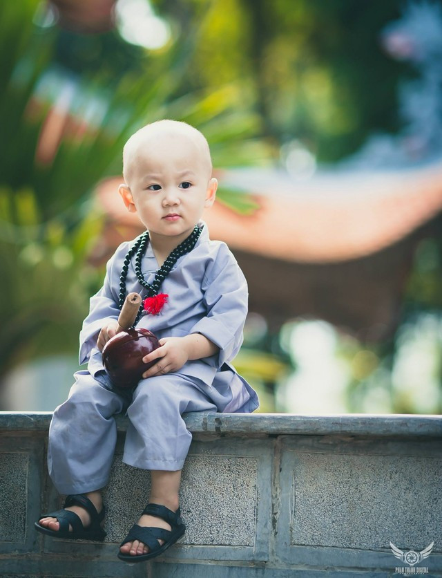 Đổ gục trước “Chú tiểu đáng yêu nhất Vịnh Bắc Bộ“ ảnh 19 Đổ gục trước “Chú tiểu đáng yêu nhất Vịnh Bắc Bộ“ ảnh 19