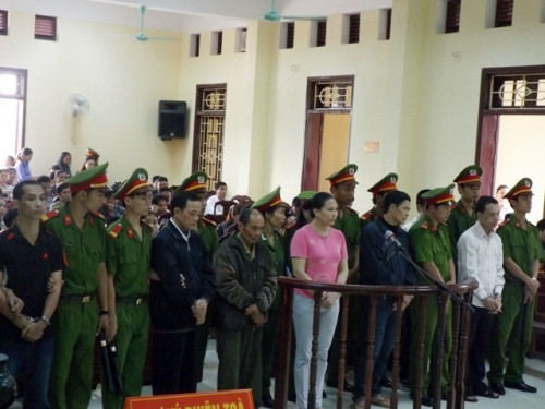 "Cậu Thủy" thú nhận toàn bộ hành vi lừa đảo vụ tìm mộ liệt sỹ ảnh 4 "Cậu Thủy" thú nhận toàn bộ hành vi lừa đảo vụ tìm mộ liệt sỹ ảnh 4
