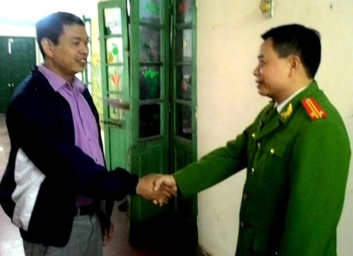 Cuộc tìm kiếm 4 nữ học sinh lớp 5 ảnh 3 Cuộc tìm kiếm 4 nữ học sinh lớp 5 ảnh 3
