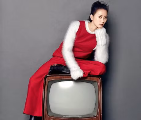 Nua nam de 20 kieu toc nhu tieu Hoa dan Luu Thi Thi - Anh 2