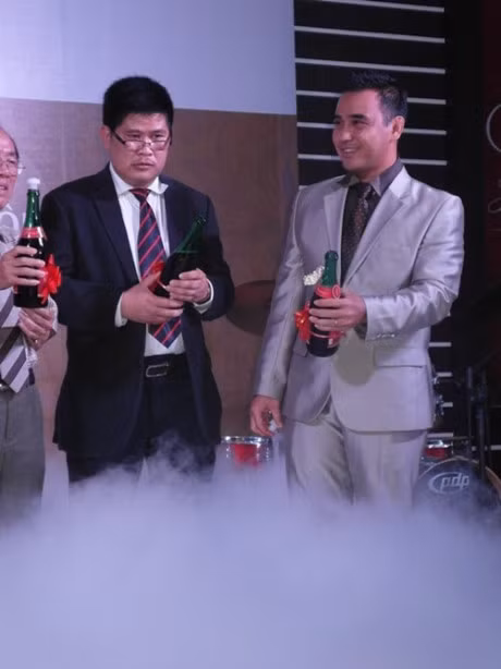 Nhung tinh ban than cua sao Viet khien khan gia nga mu - Anh 1