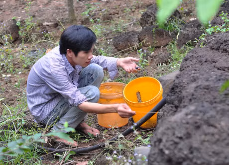 Theo chan tho san bo cap rung - Anh 4